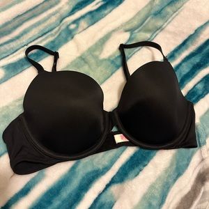 Brand: Pink size 36C Bra